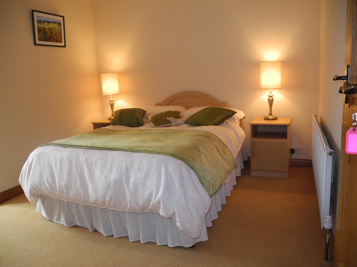 Easkey Atlantic 'N' Riverside B&B المظهر الخارجي الصورة